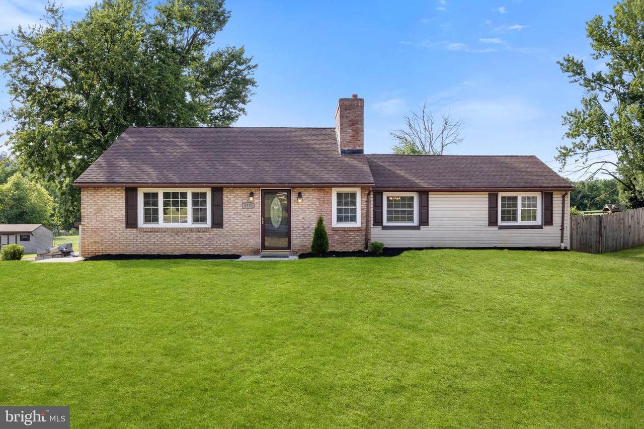 5931 York Road - Photo 1