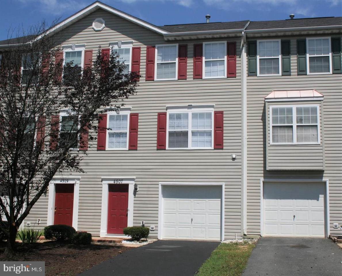 4507 Luau Court - Photo 1