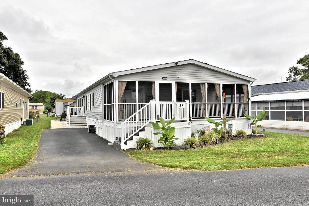 35 Spinning Wheel Lane - Photo 1