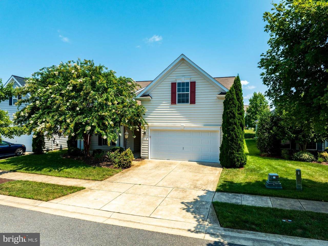 219 Harmony Way - Photo 1