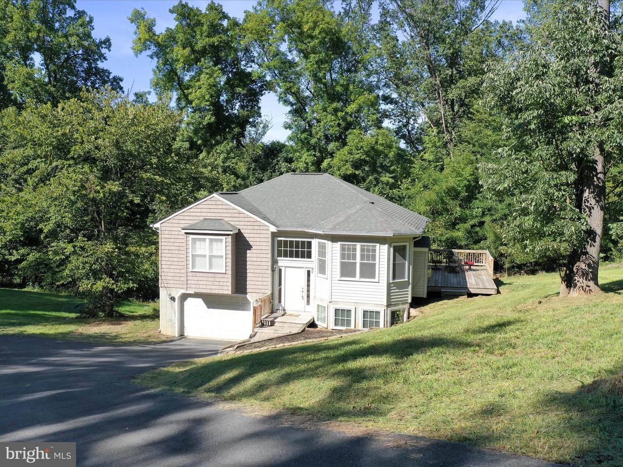 205 Locust Grove Road - Photo 1