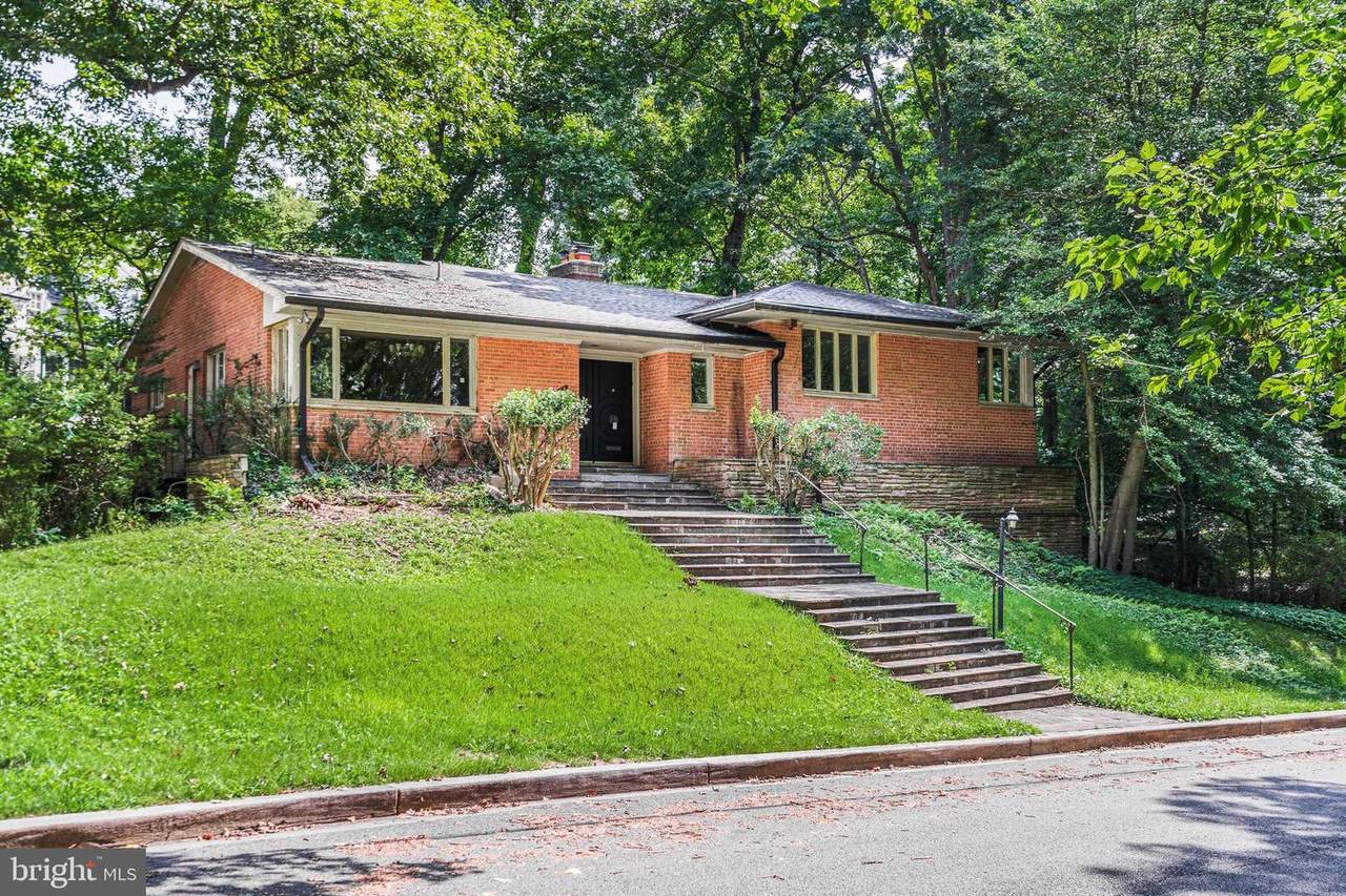 2045 Parkside Drive - Photo 1