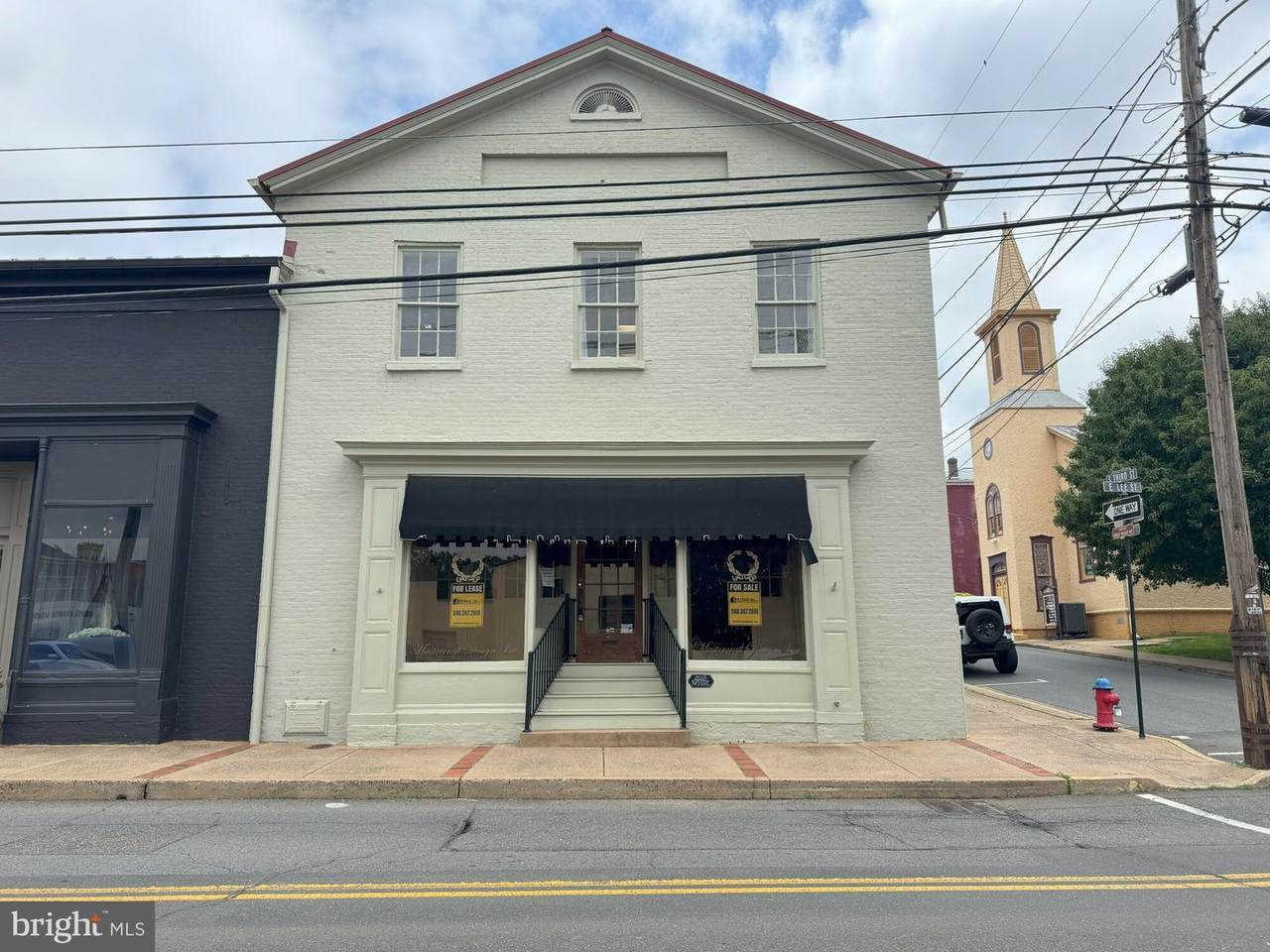 53 Lee Street - Photo 1