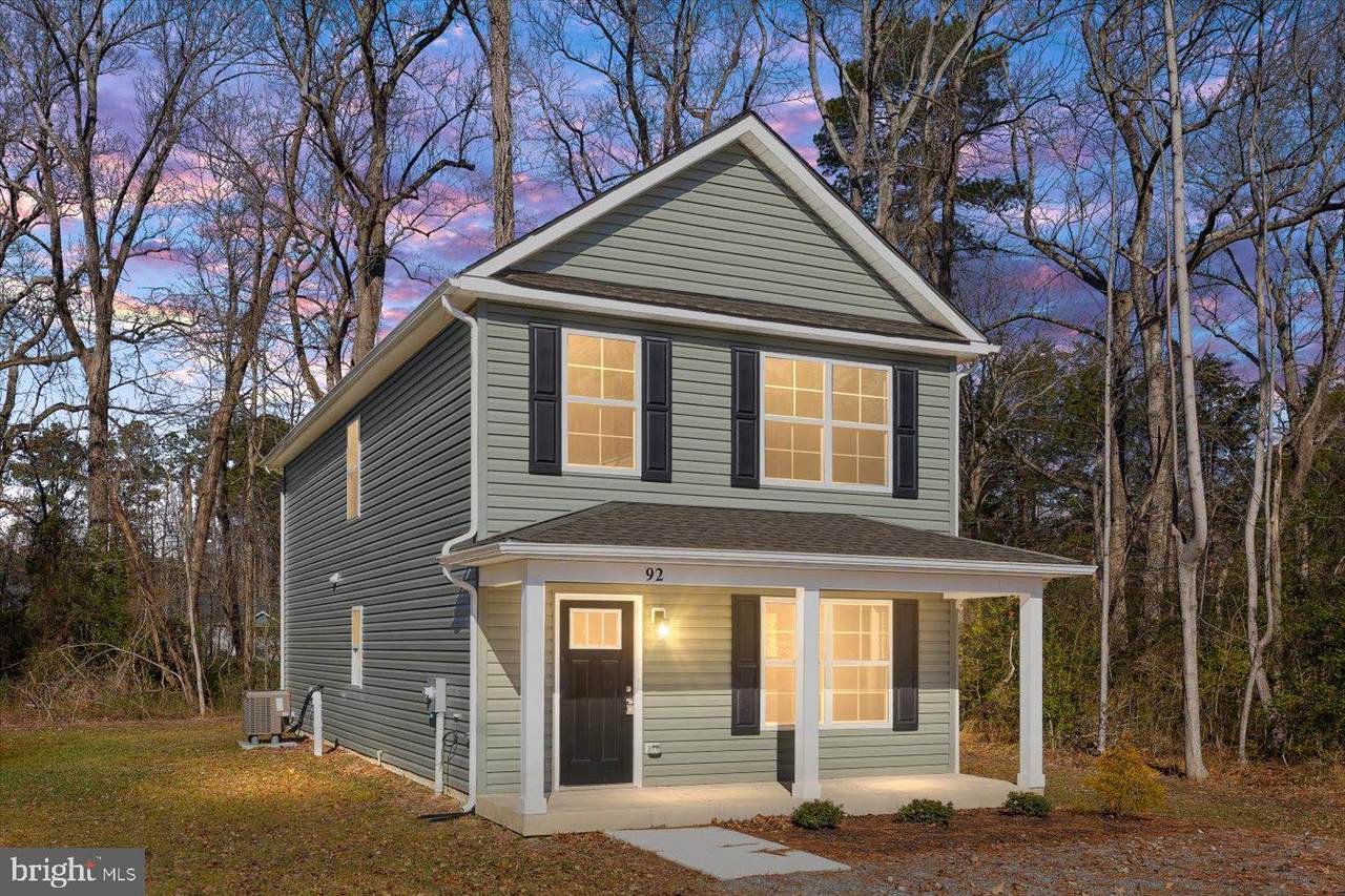 92 Stratford Drive - Photo 1