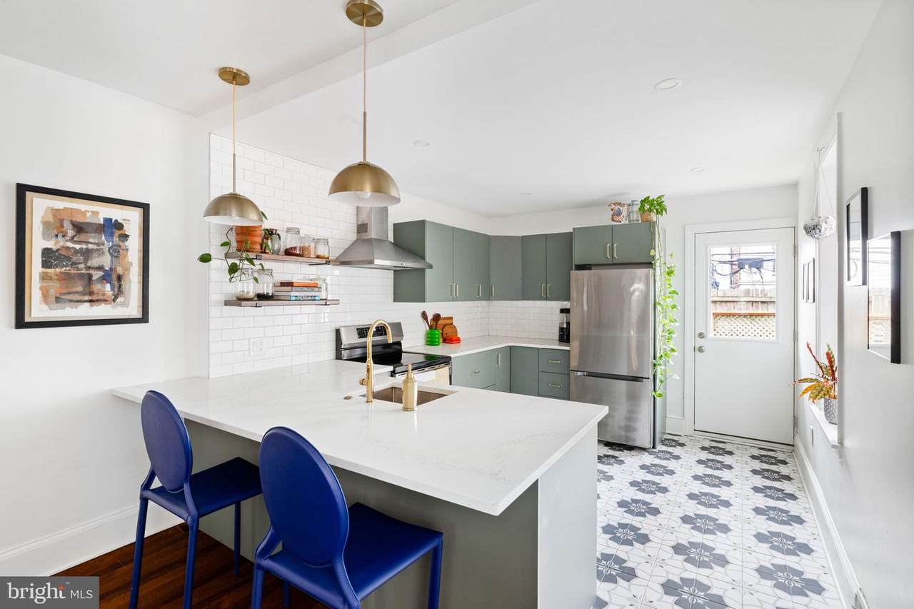 1426 29TH Street - Photo 1