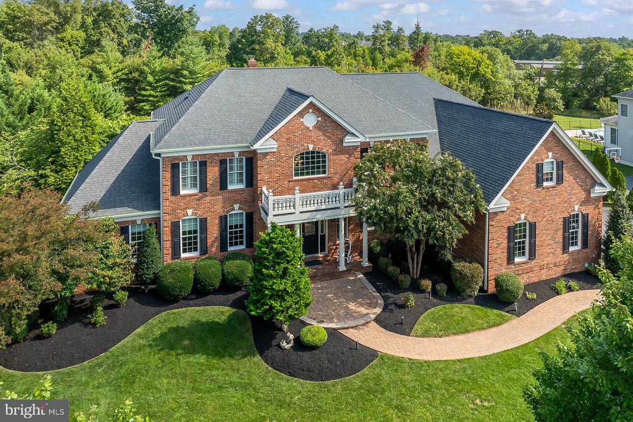 43168 Tall Pines Court - Photo 1