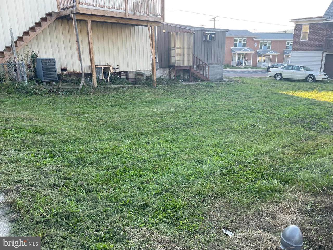 959 Glenwood Street - Photo 1