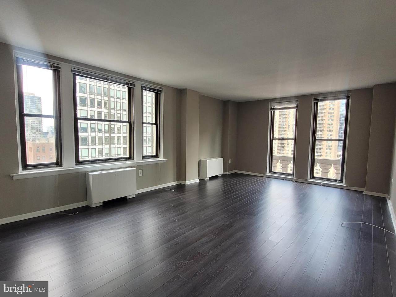 135 19TH Street - Photo 1