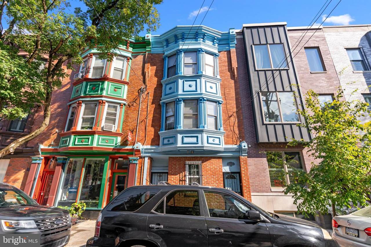 705 6TH Street - Photo 1