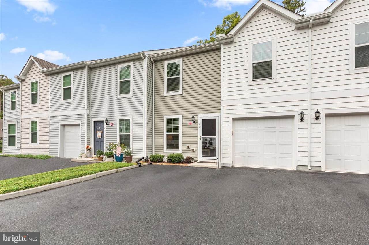 133 Intrepid Lane - Photo 1