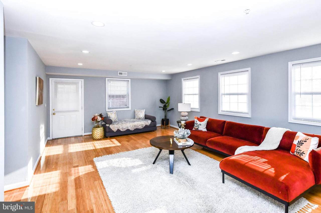 409 Abel Avenue - Photo 1