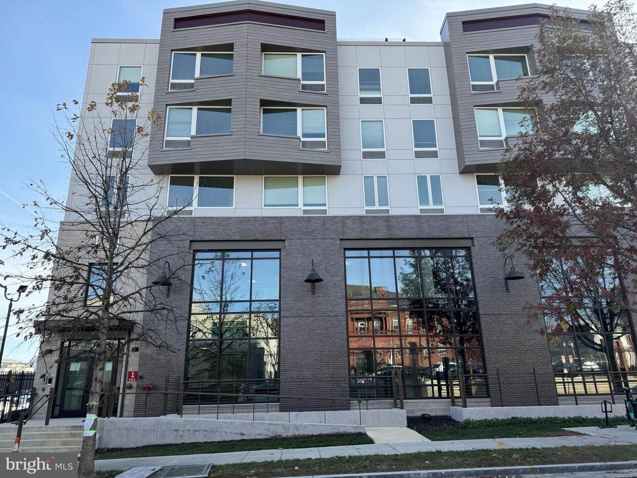 101 Q Street - Photo 1