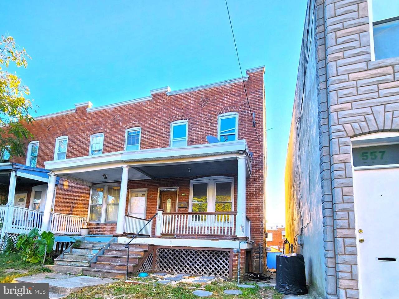 551 Longwood Street - Photo 1