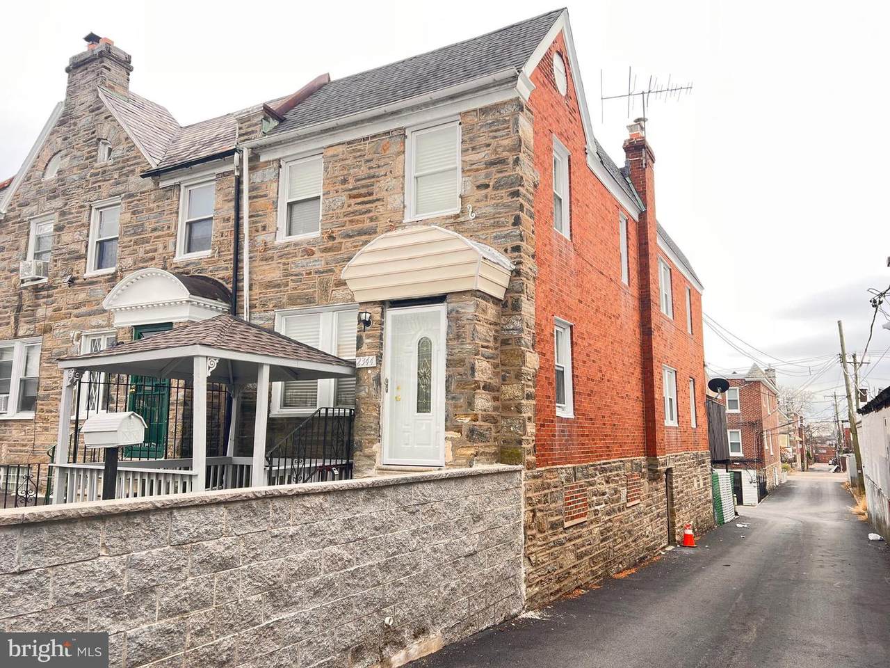 2344 79TH Avenue - Photo 1