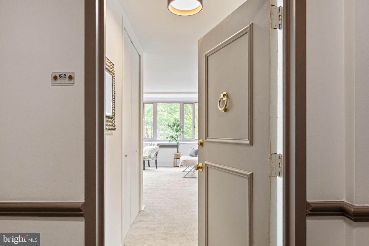 4101 Cathedral Avenue - Photo 1