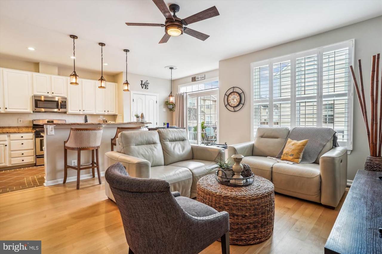 13392 Dogues Terrace - Photo 1