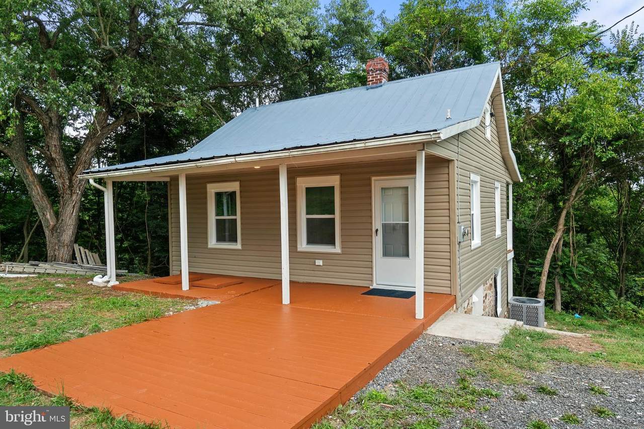 39 Brent Street - Photo 1