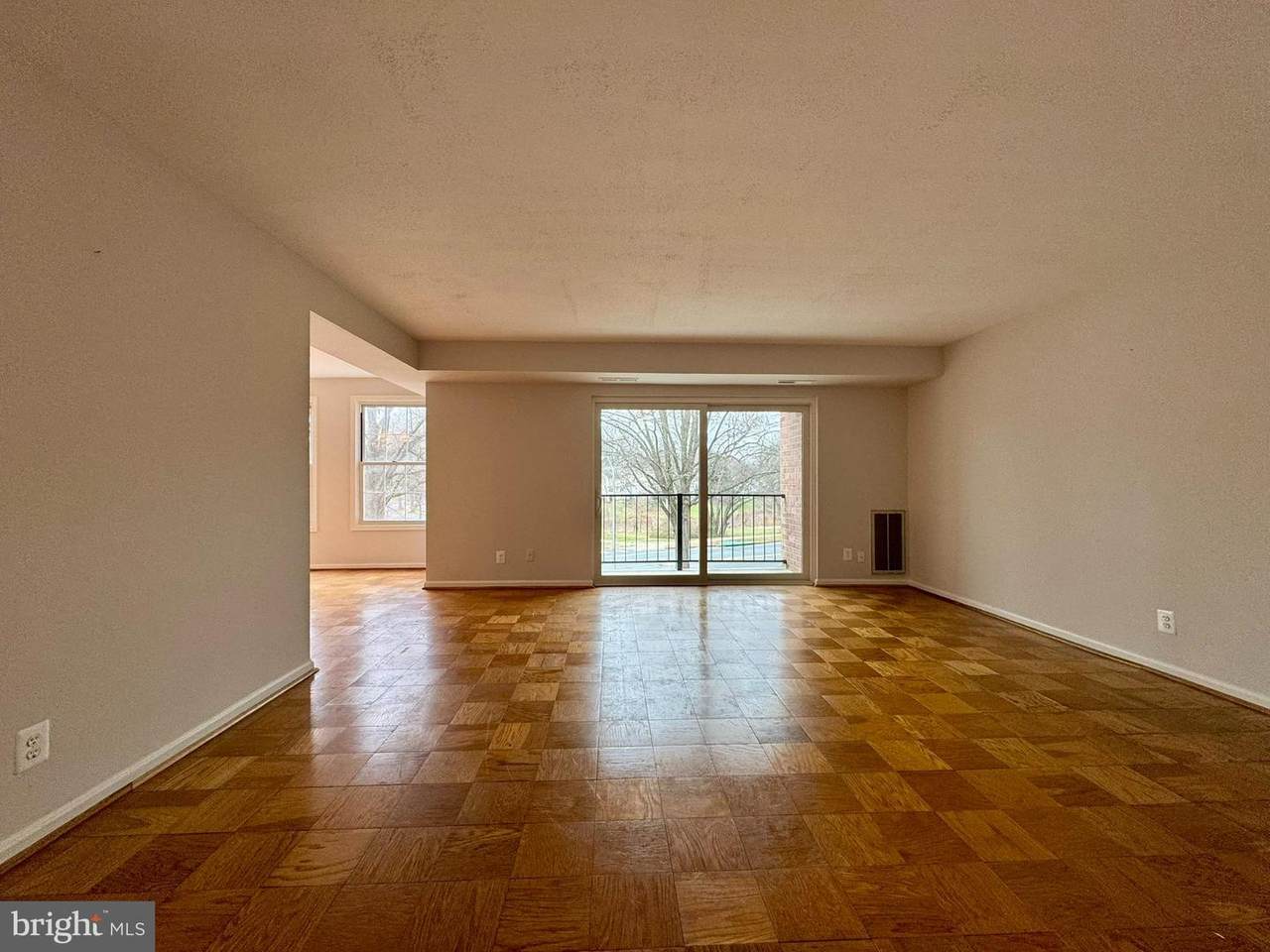 852 Quince Orchard Boulevard - Photo 1