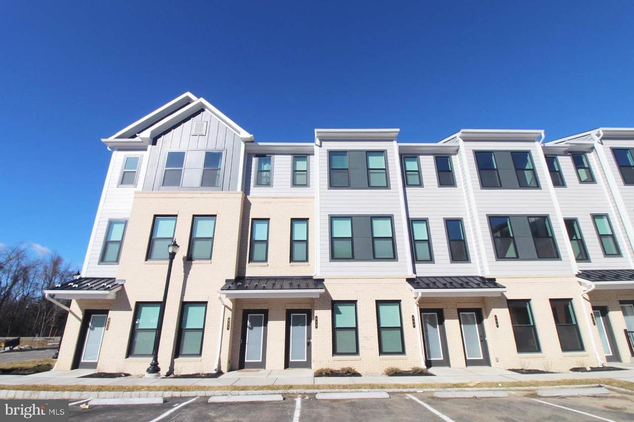 410 Reading Court - Photo 1