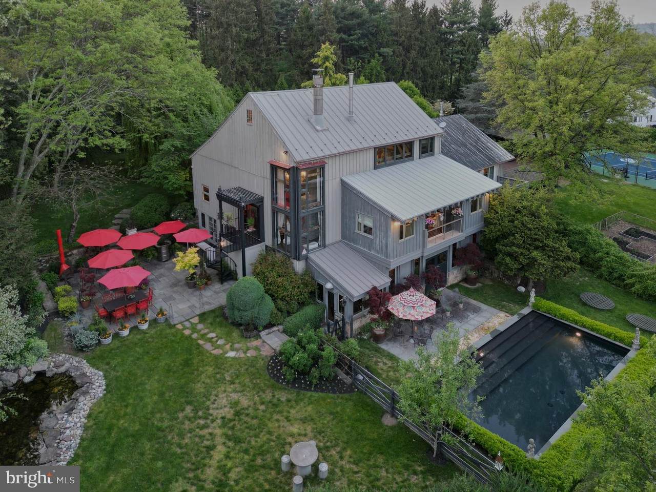 108 Beaumont Drive - Photo 1