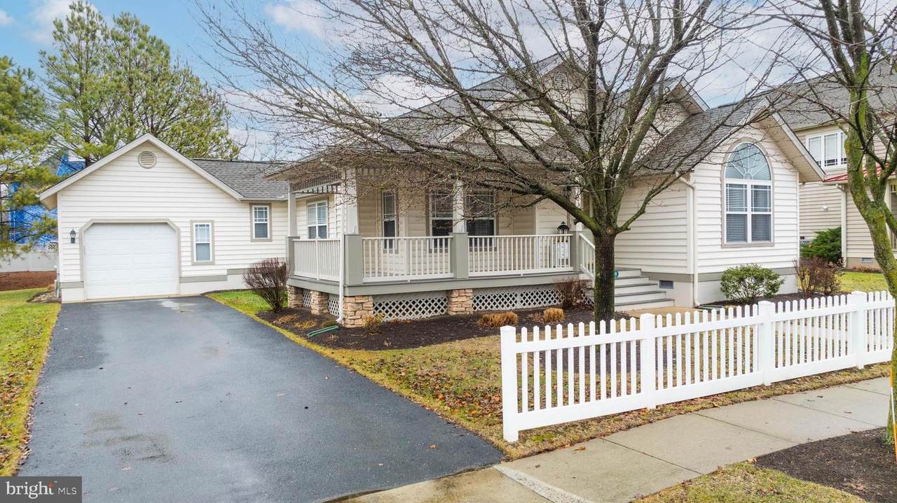 16359 John Rowland Trail - Photo 1