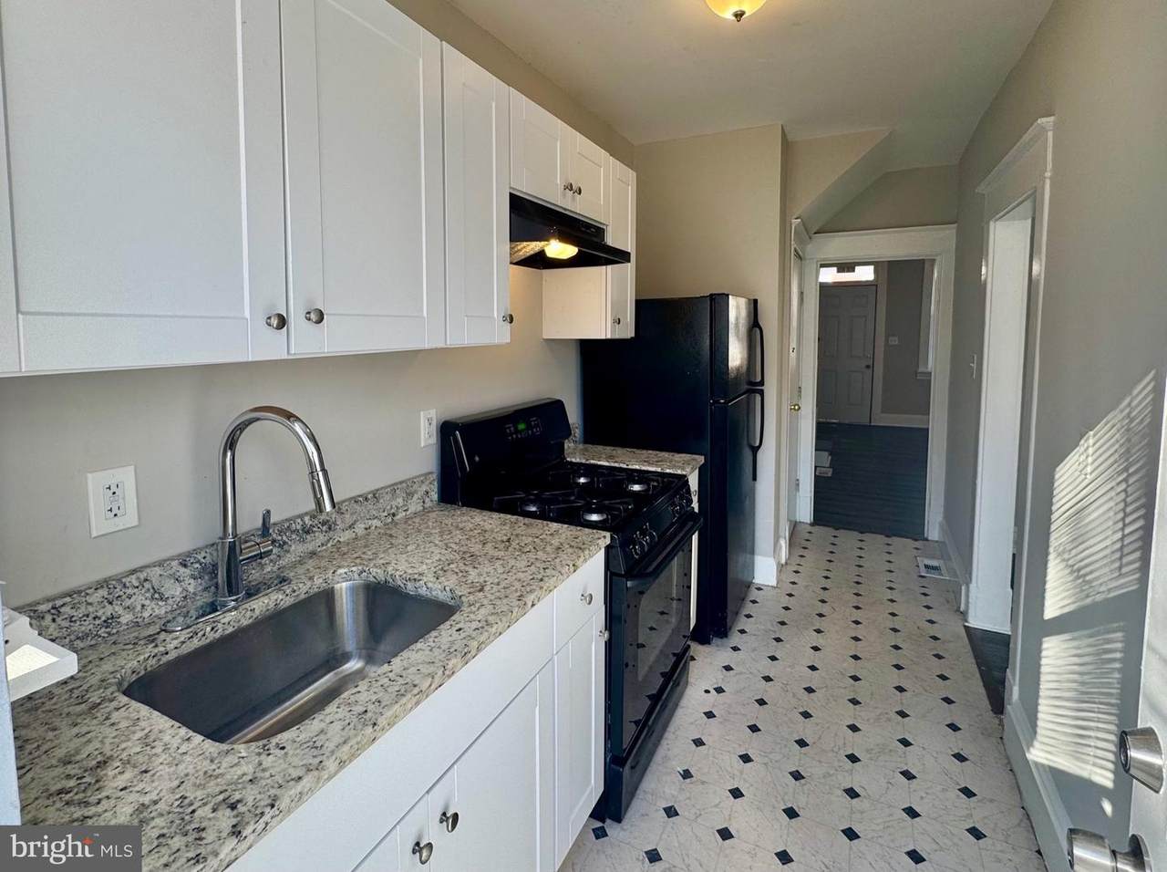2653 Lauretta Avenue - Photo 1