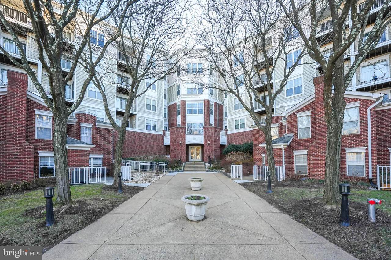 1645 International Drive - Photo 1