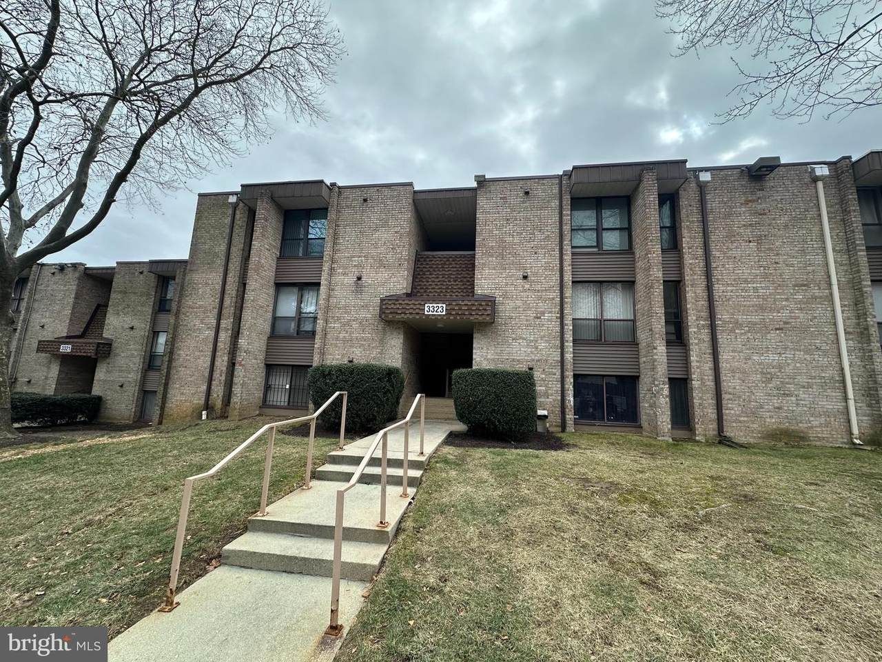 3323 Huntley Square Drive - Photo 1