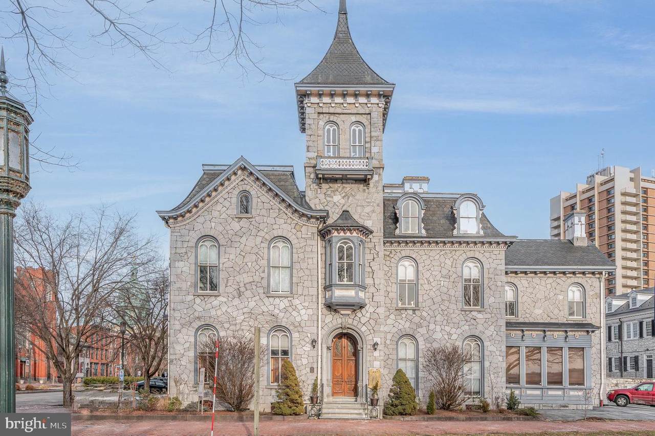 407 Front Street - Photo 1