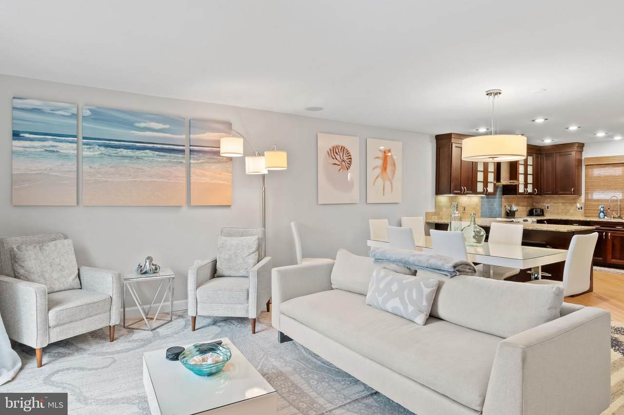 31 B 6TH ST. - Photo 1