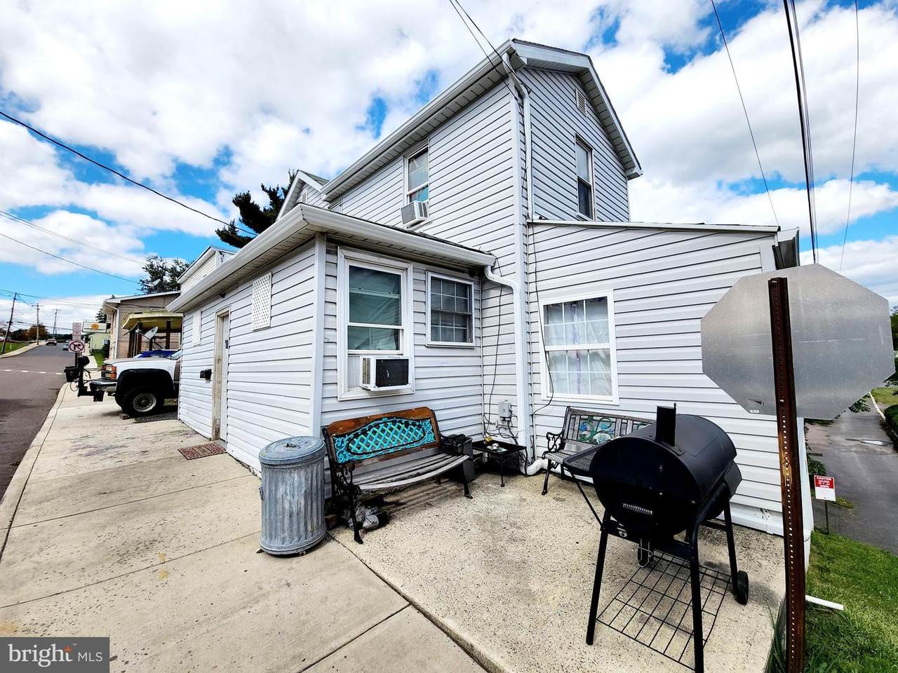 54 College Avenue - Photo 1