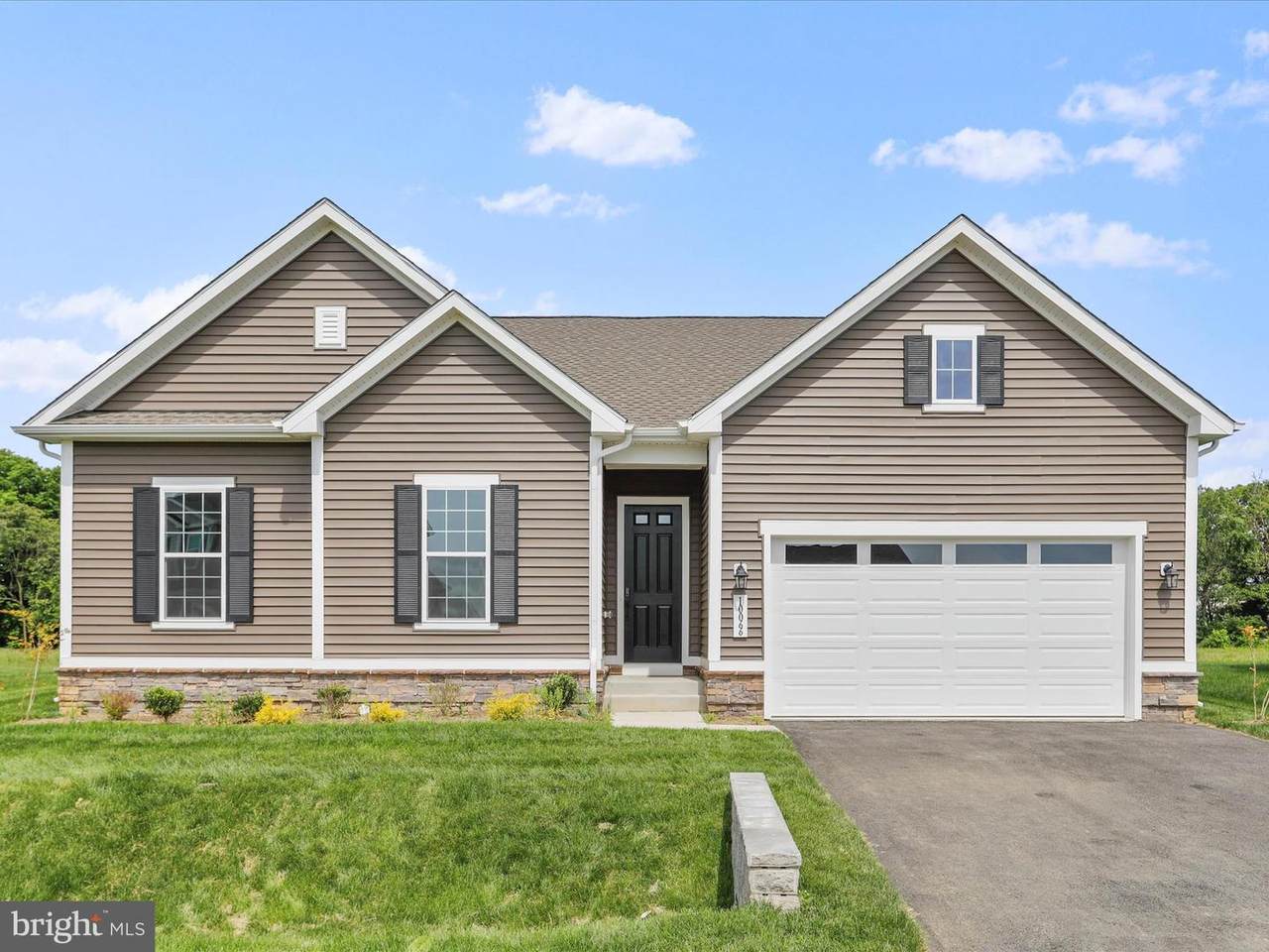 10066 Wilkes Drive - Photo 1