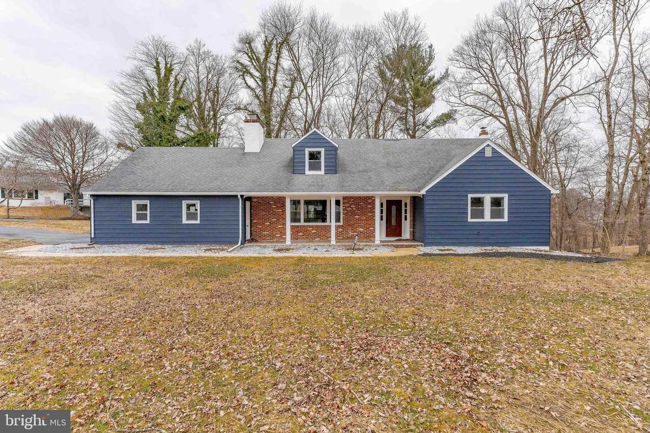 1225 Dogwood Drive - Photo 1