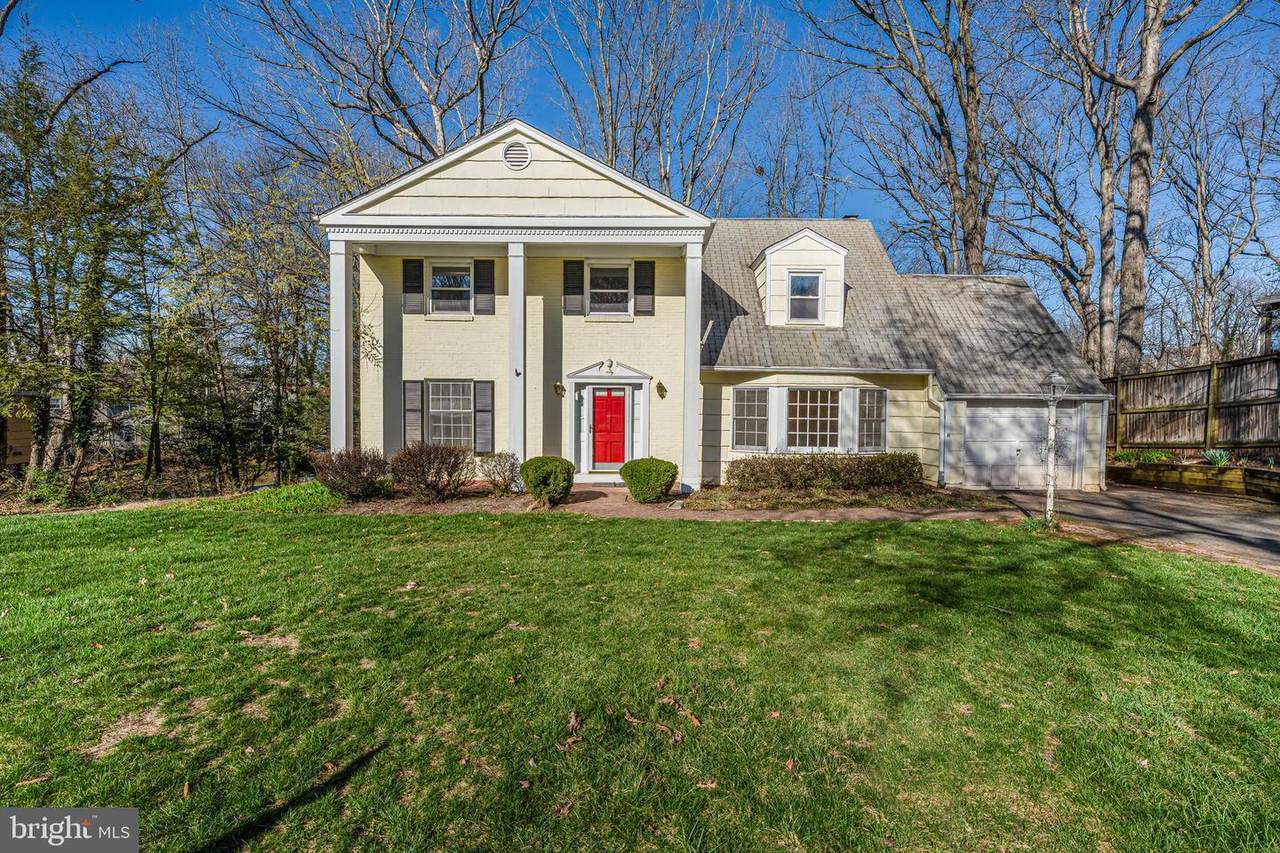 8653 Weir Street - Photo 1