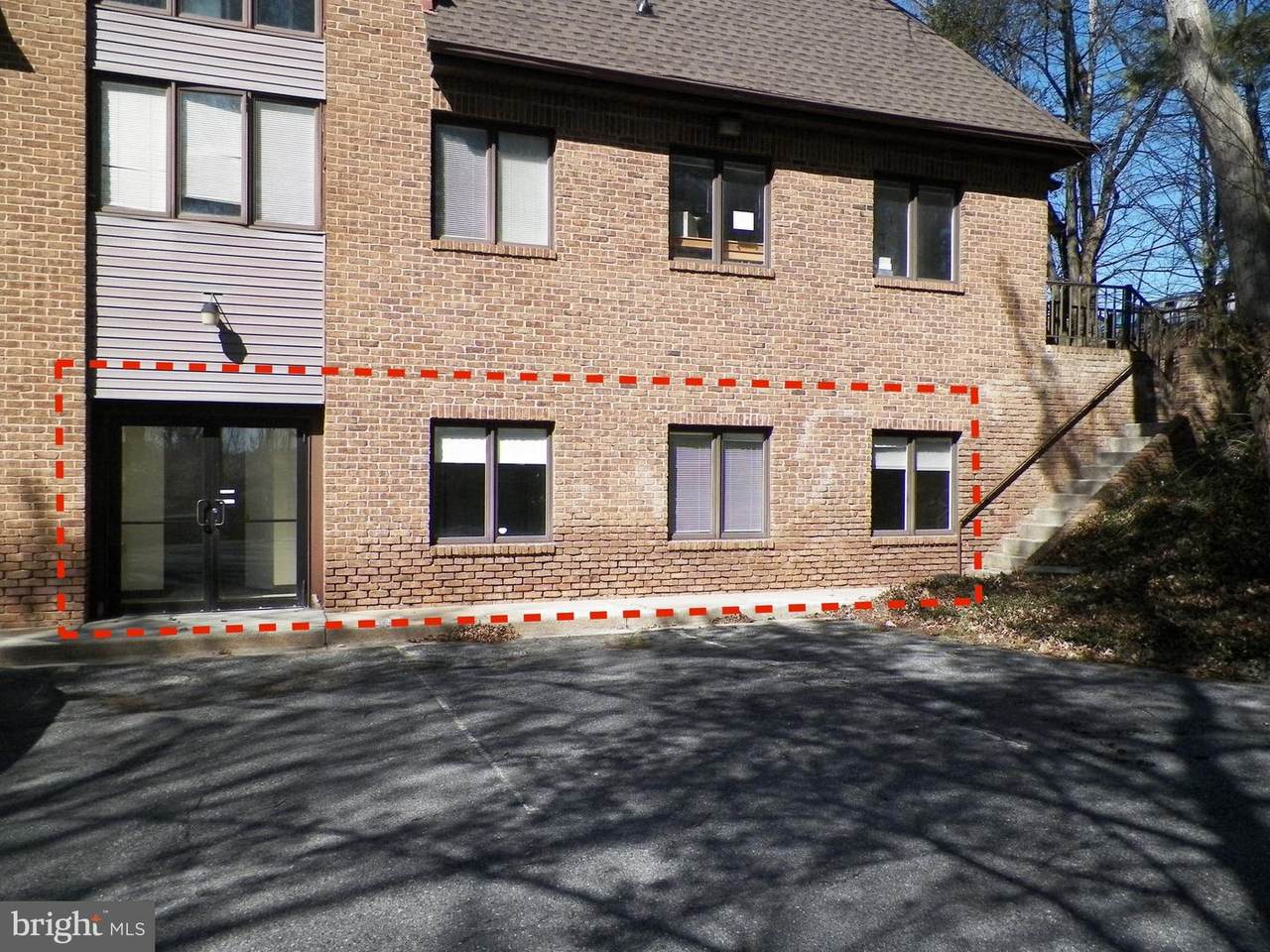 1517 Ridgeside Drive - Photo 1
