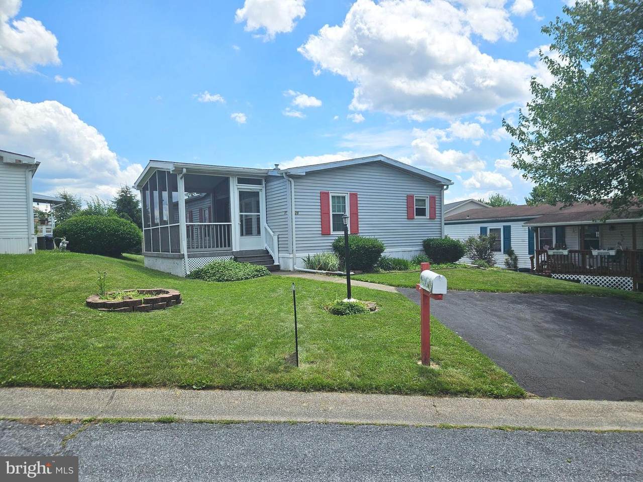 20 Meadow Run Place - Photo 1