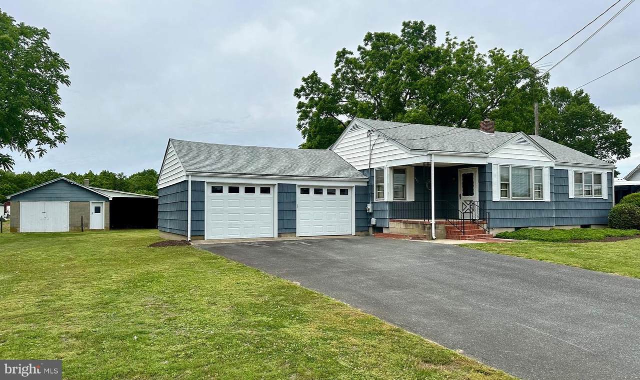 607 Main Street - Photo 1