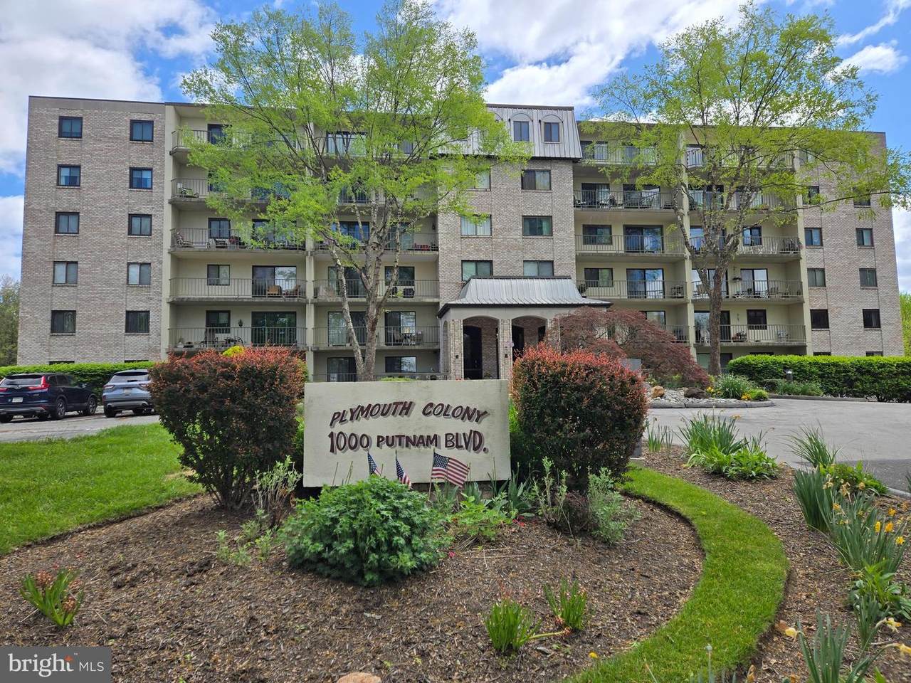 1000 Putnam Boulevard - Photo 1