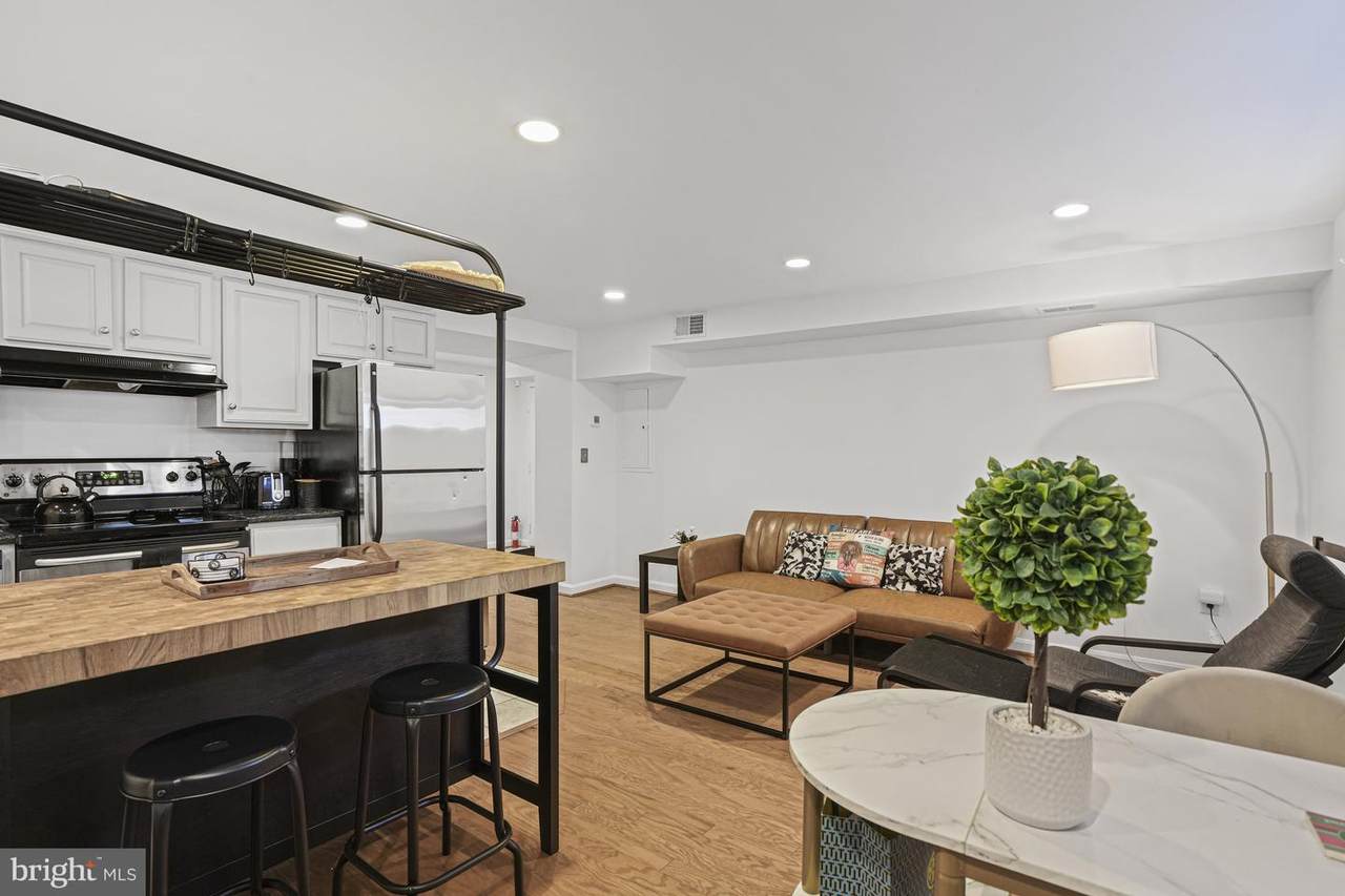 1321 Fairmont Street - Photo 1