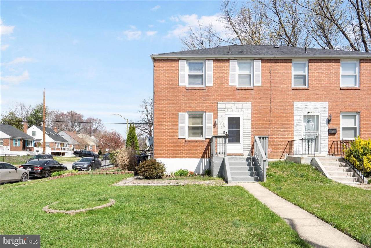 3512 Glenmore Avenue - Photo 1