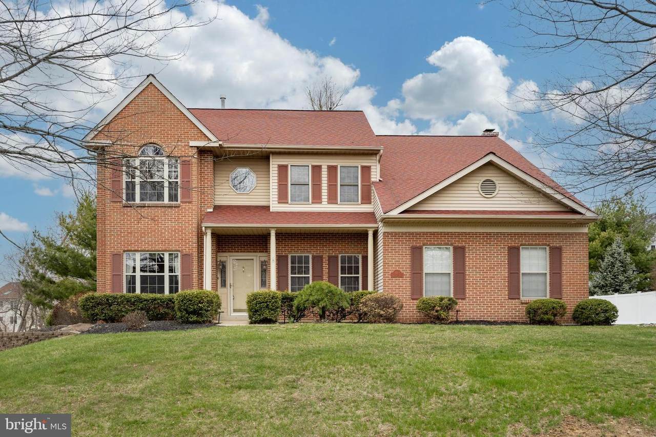 103 Blue Jay Way - Photo 1
