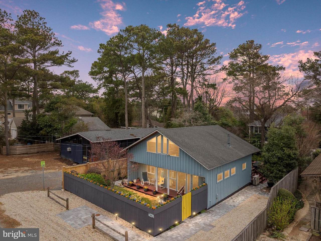 111 Carolina Street - Photo 1