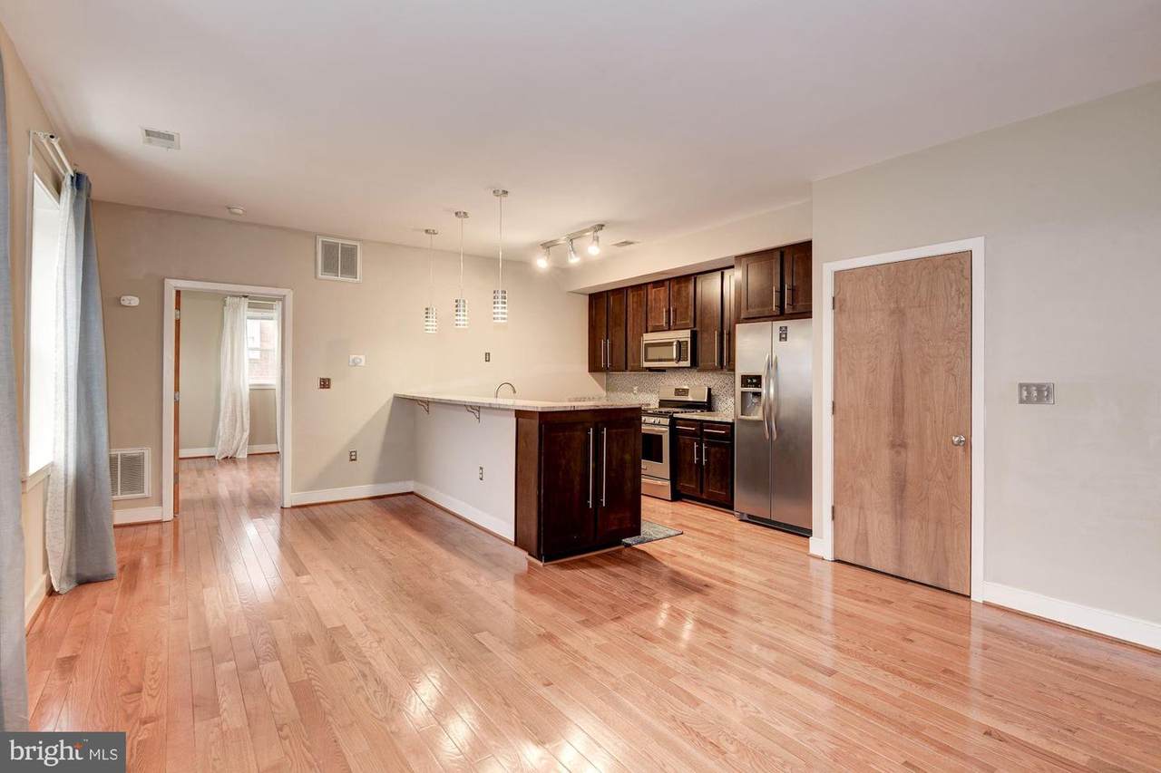 921 Butternut Street - Photo 1
