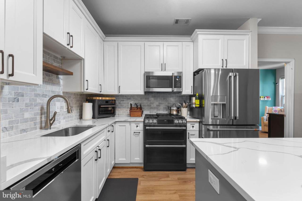 9480 Virginia Center Boulevard - Photo 1