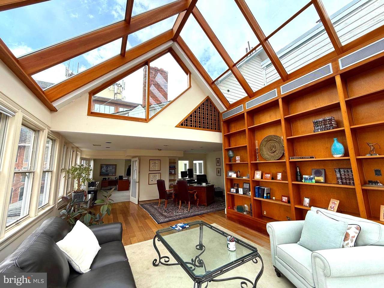 85 Broad Street - Photo 1