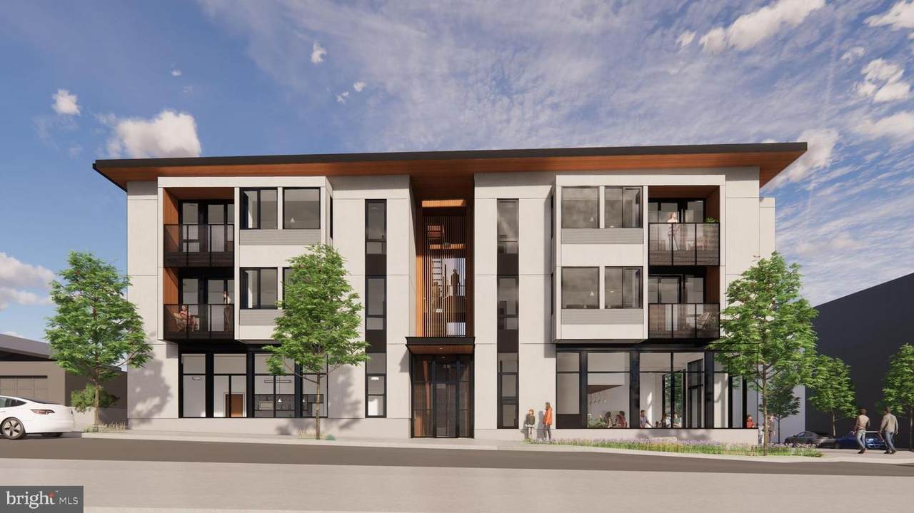 23 Lawrence Square Boulevard - Photo 1