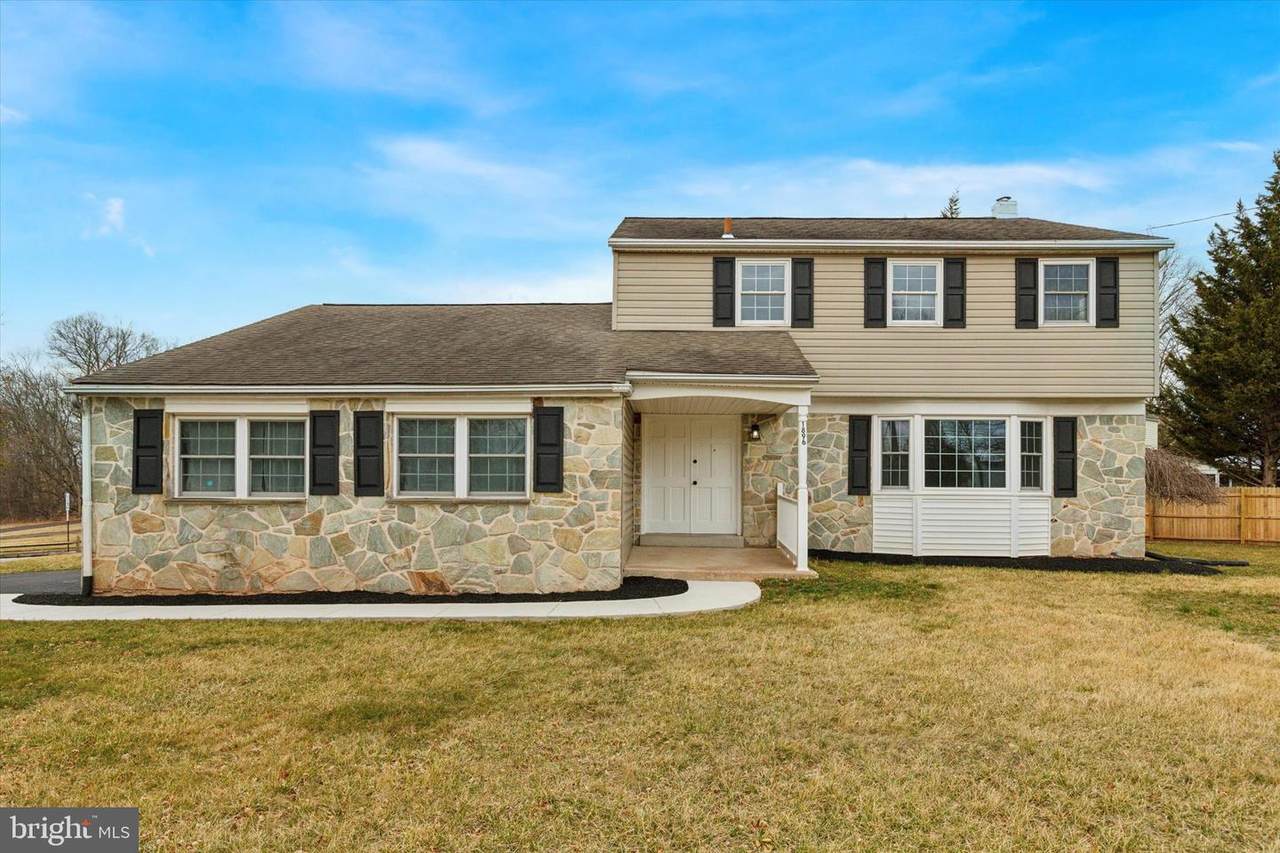 1896 Valley Forge Road - Photo 1