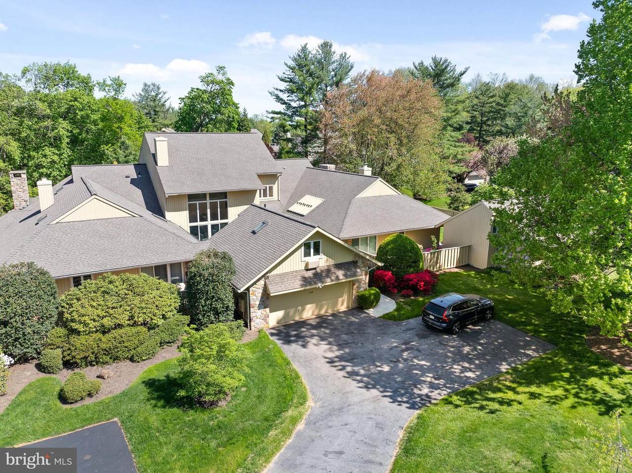 1128 Saint Andrews Road - Photo 1