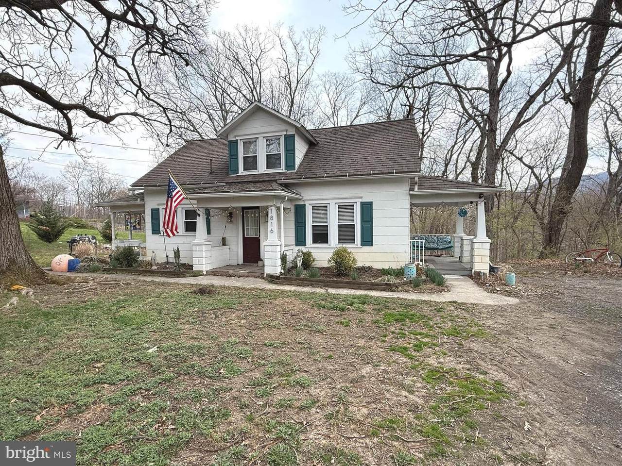 1816 Oldtown Road - Photo 1