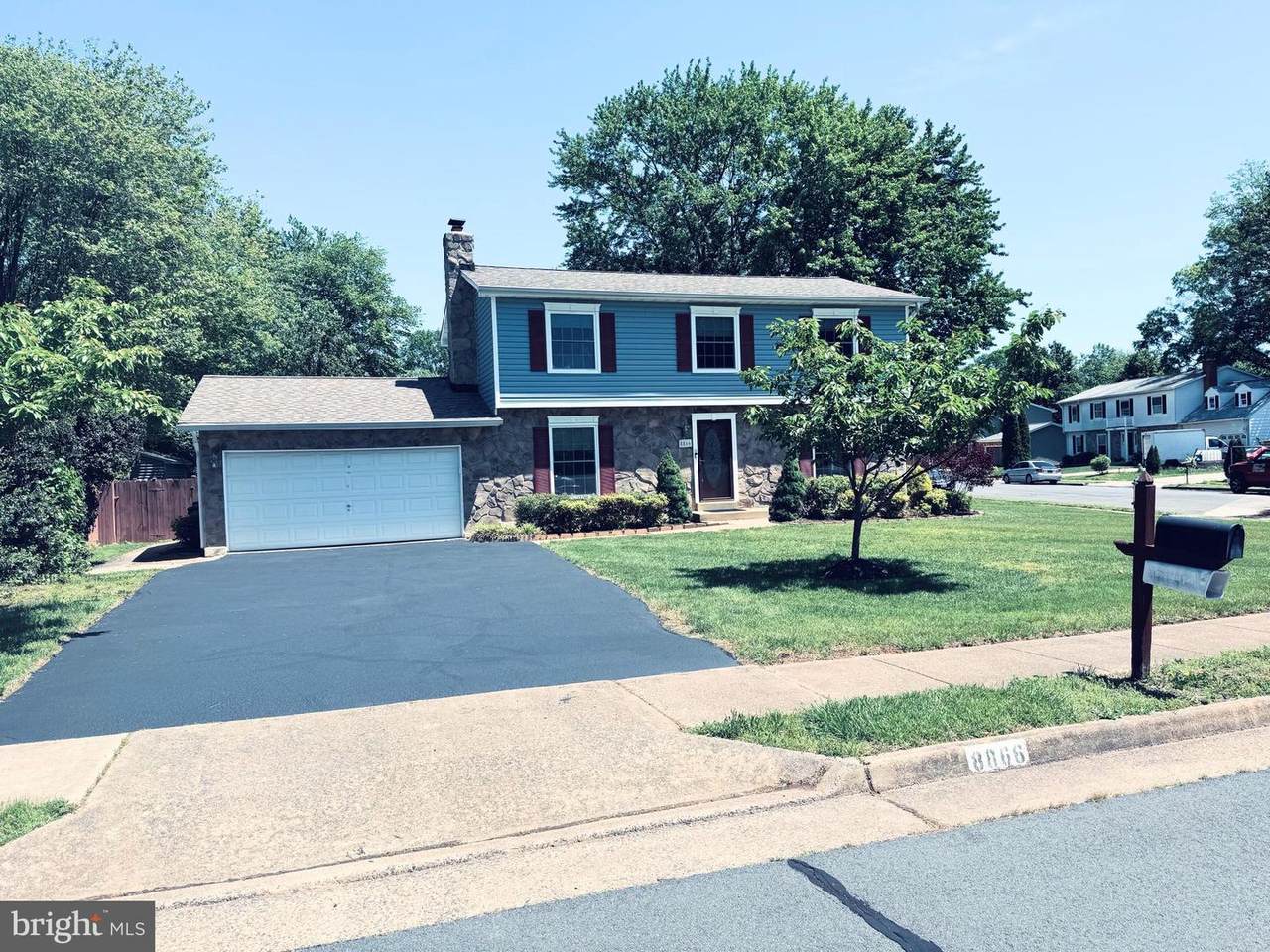 8866 Olde Mill Run - Photo 1
